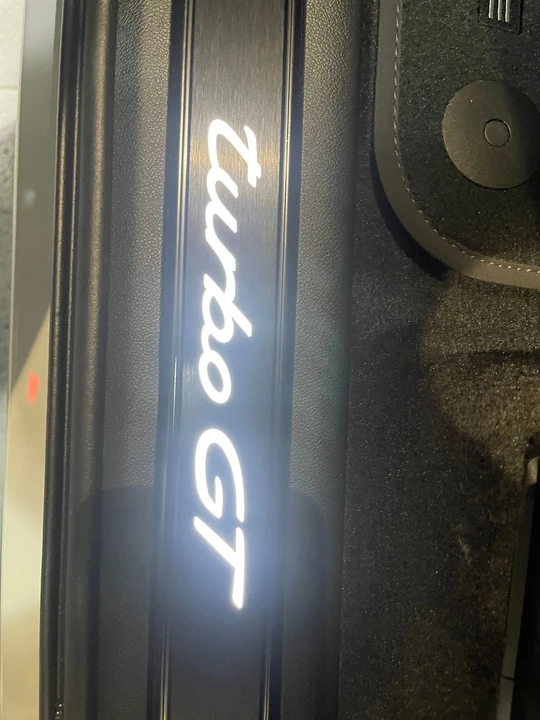 2022 Porsche 9Y0/9Y3 Cayenne Turbo GT - Image 8 of 9