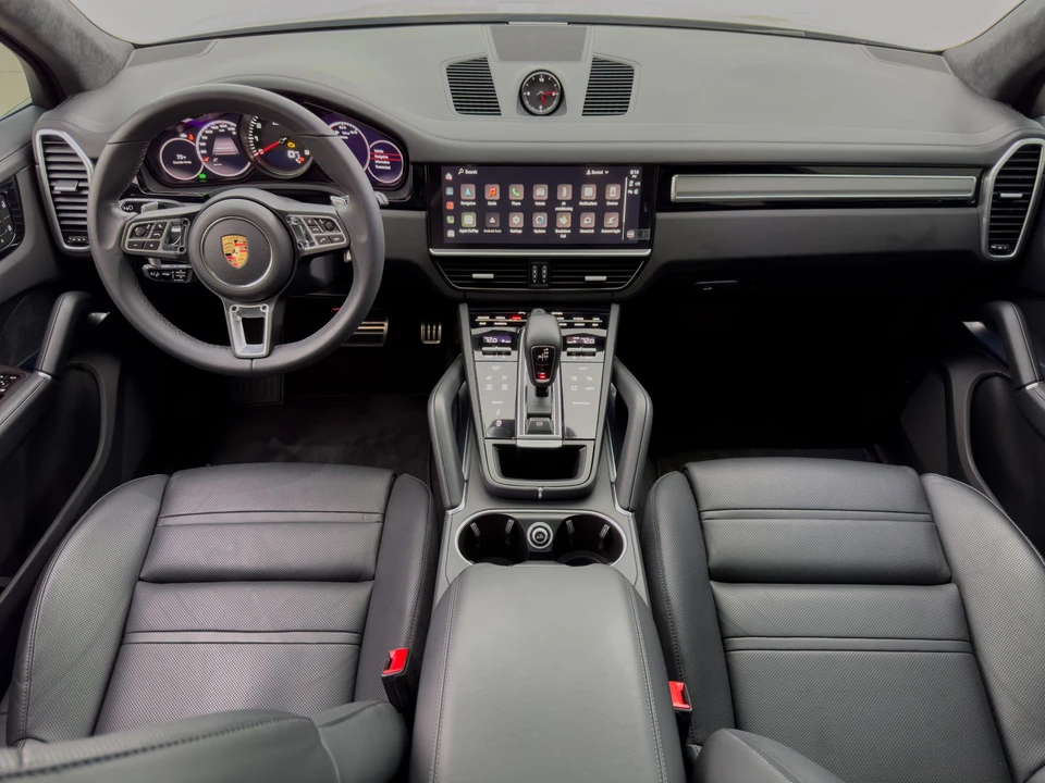 2023 Porsche 9Y0/9Y3 Cayenne Turbo - Image 17 of 23