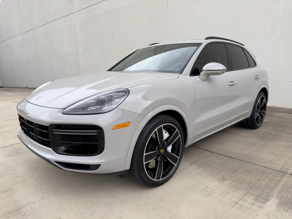 2023 Porsche 9Y0/9Y3 Cayenne Turbo - Image 3 of 23