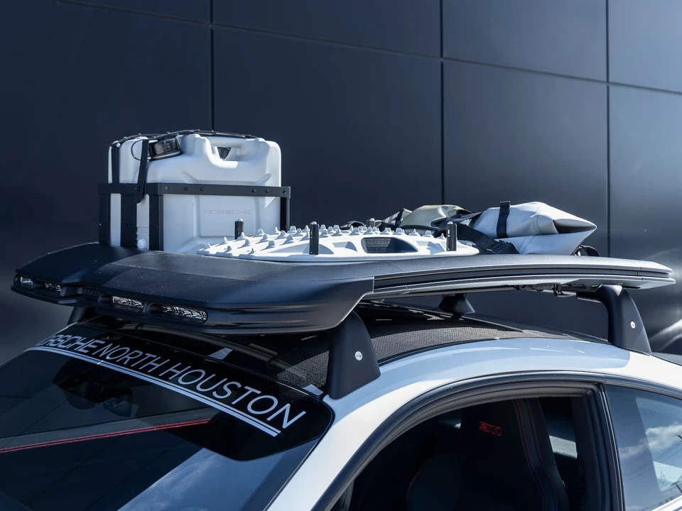 2023 Porsche 992 Dakar - Image 13 of 13