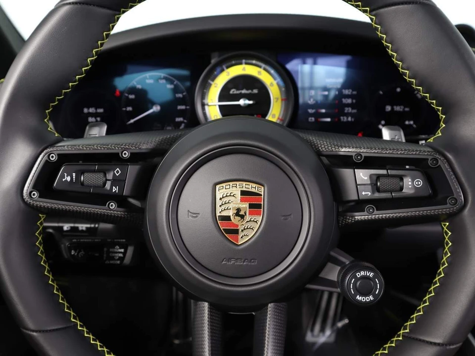 2024 Porsche 992 Turbo - Image 10 of 11