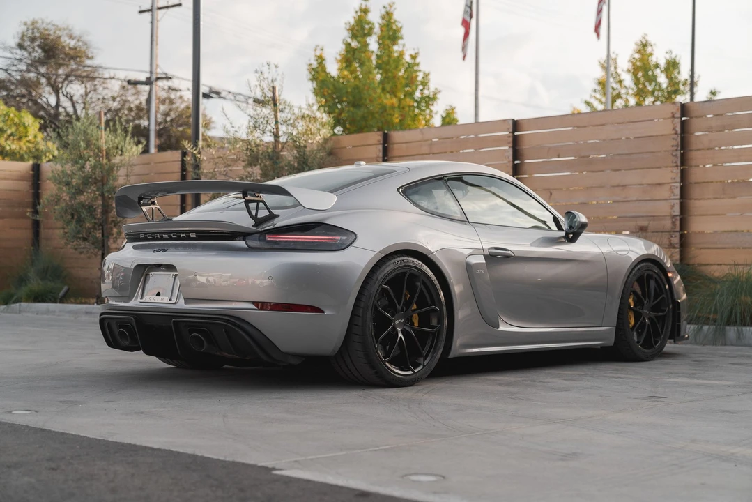 2021 Porsche 718 Cayman - Image 4 of 7