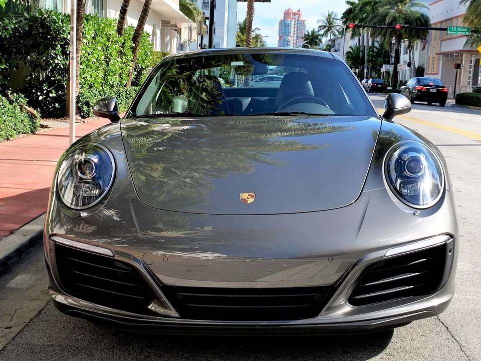2017 Porsche 991 Carrera - Image 2 of 13