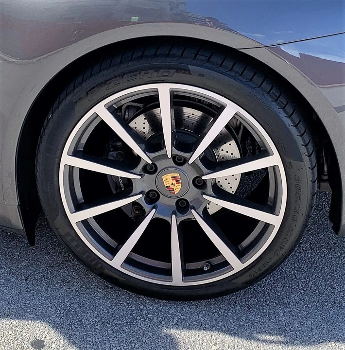 2017 Porsche 991 Carrera - Image 6 of 13