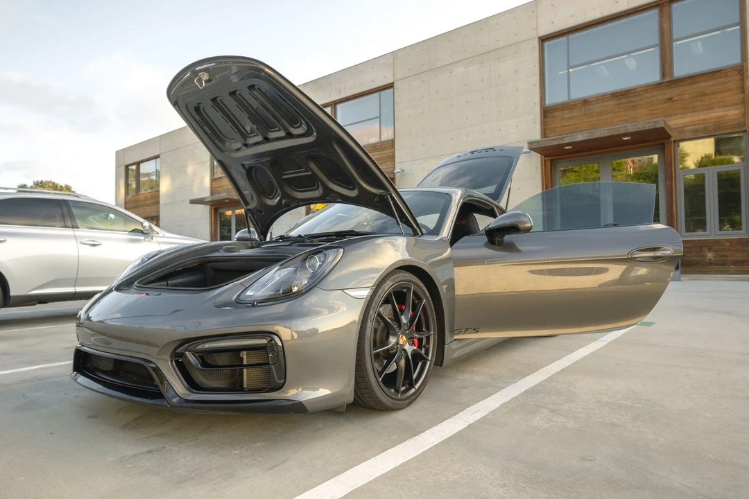 2015 Porsche 981 Cayman GTS - Image 13 of 31