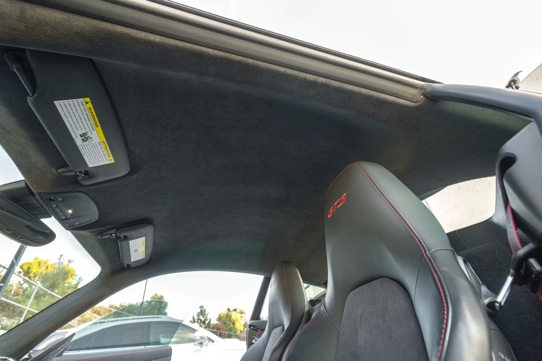 2015 Porsche 981 Cayman GTS - Image 22 of 31