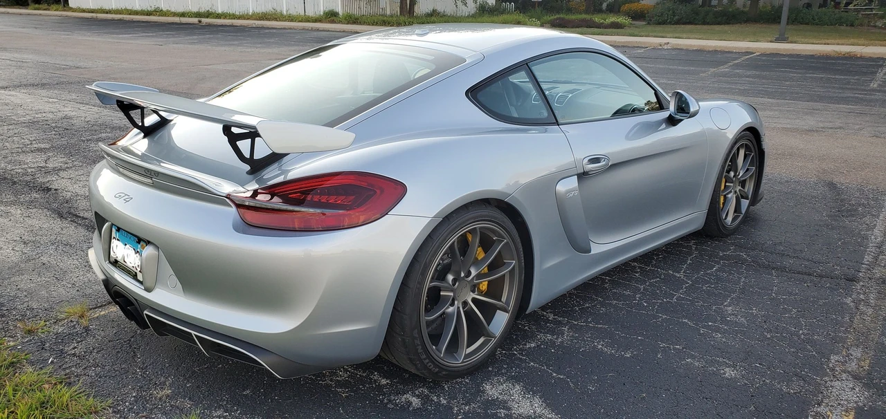 2016 Porsche 981 Cayman GT4 - Image 5 of 6