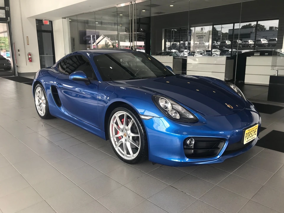 2014 Porsche 981 Cayman S - Image 2 of 11