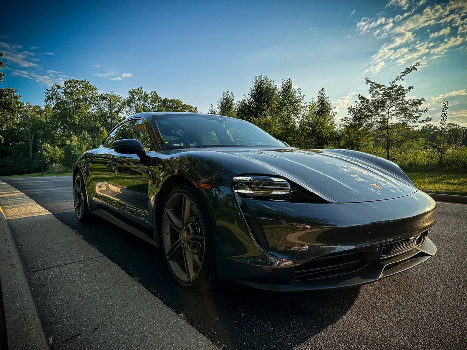 2021 Porsche Taycan 4S - Image 3 of 13