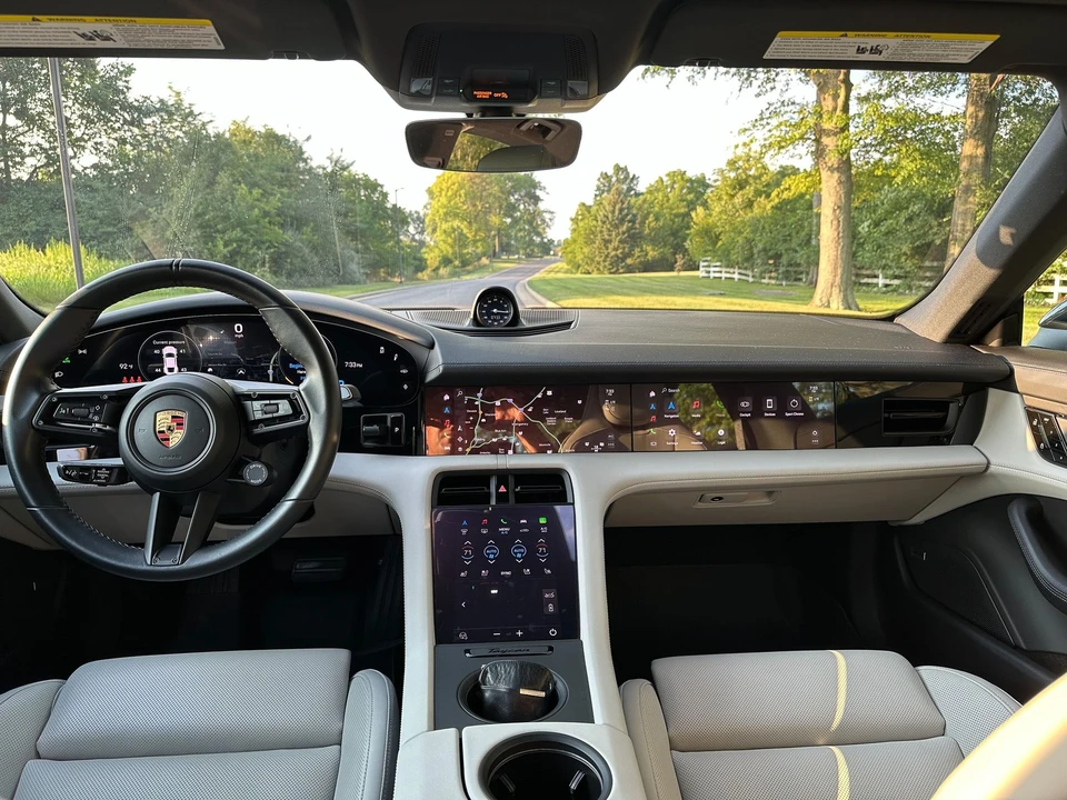 2021 Porsche Taycan 4S - Image 4 of 13