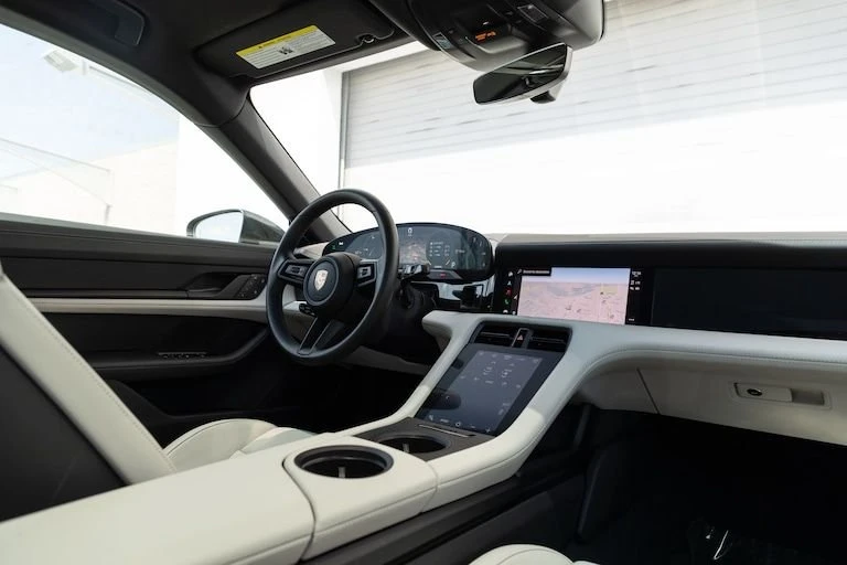 2023 Porsche Taycan - Image 3 of 9