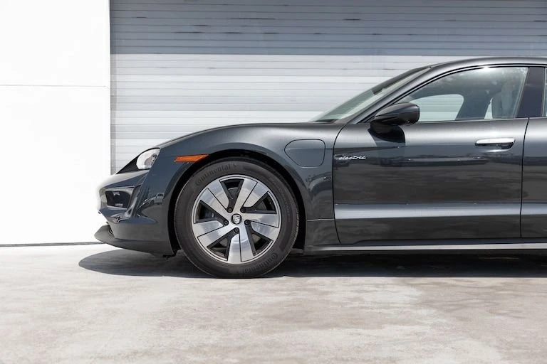 2023 Porsche Taycan - Image 7 of 9
