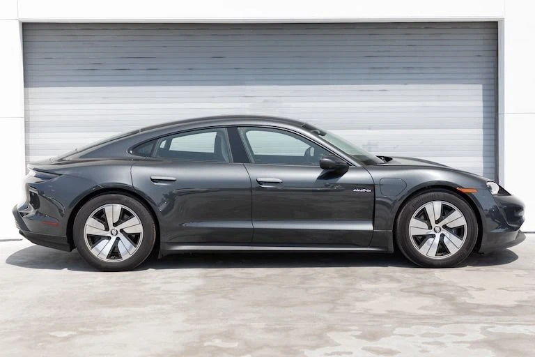 2023 Porsche Taycan - Image 6 of 9