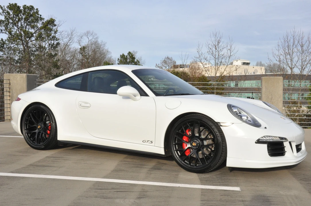 2015 Porsche 991 Carrera GTS - Image 10 of 31