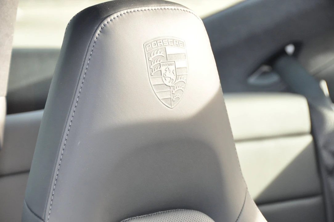 2015 Porsche 991 Carrera GTS - Image 30 of 31