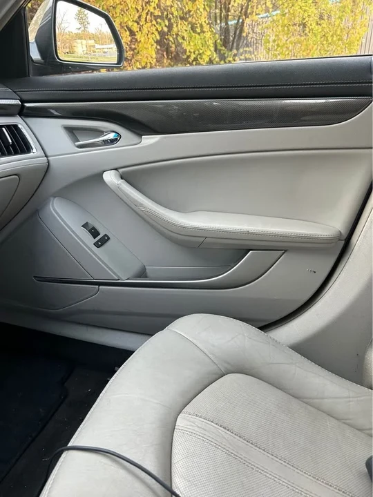 2010 Cadillac CTS 2nd Gen - Image 9 of 10