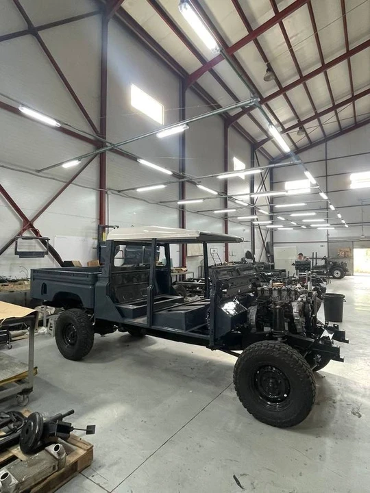 1990 Land Rover Defender 110 - Image 12 of 24