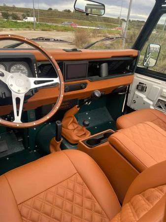 2000 Land Rover Defender - Image 17 of 31