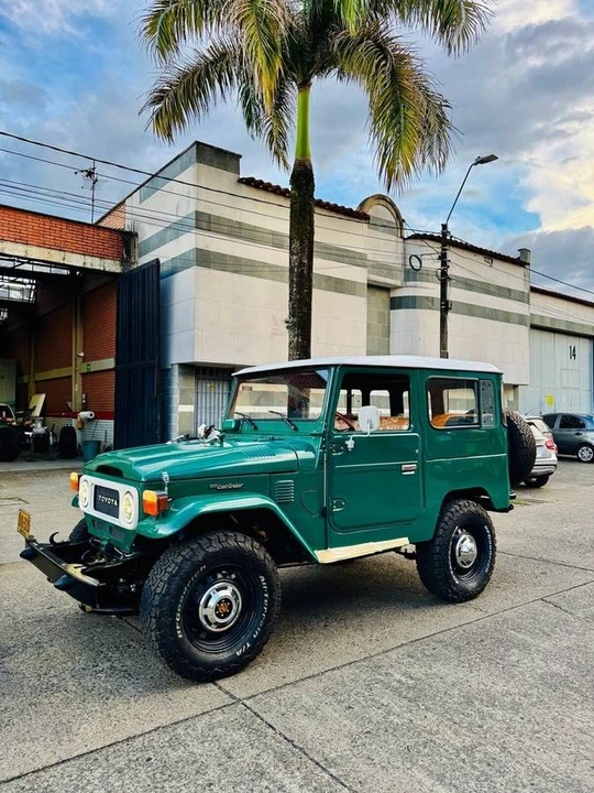 2000 Land Rover Defender 90 - Image 7 of 24