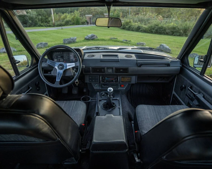 2000 Land Rover Defender 90 - Image 13 of 24