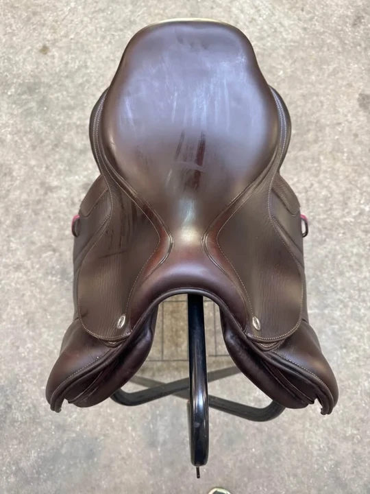 2019 Parts & Memorabilia Seats & Interior - Image 3 of 8