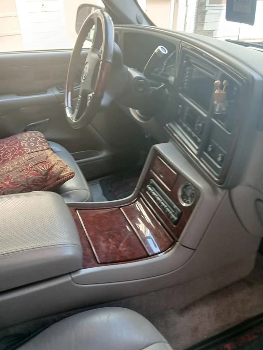 2006 Cadillac Escalade & EXT 2nd Gen - Image 3 of 10