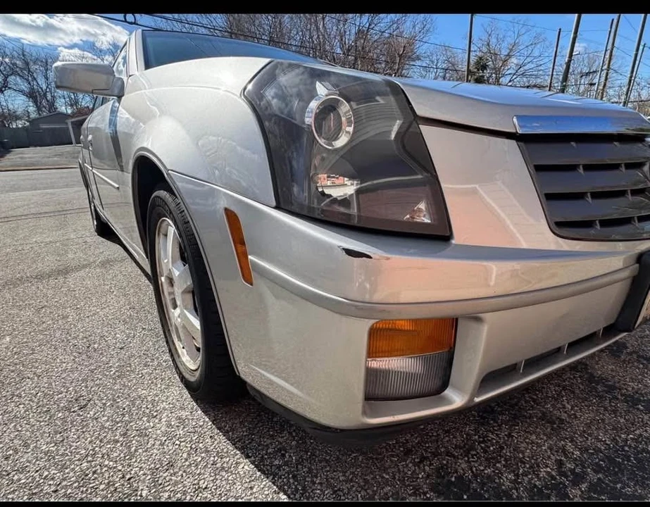 2005 Cadillac CTS 1st Gen - Image 8 of 10