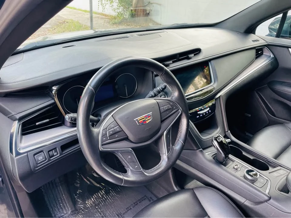 2021 Cadillac XT5 - Image 9 of 10