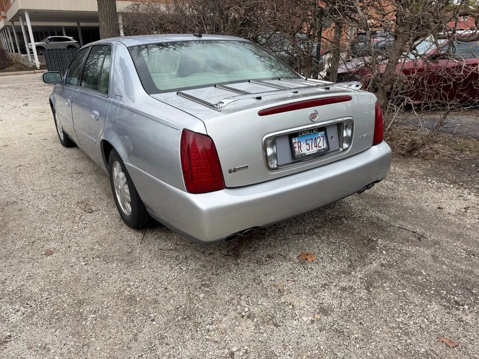 2005 Cadillac DeVille 8th Gen - Image 3 of 7