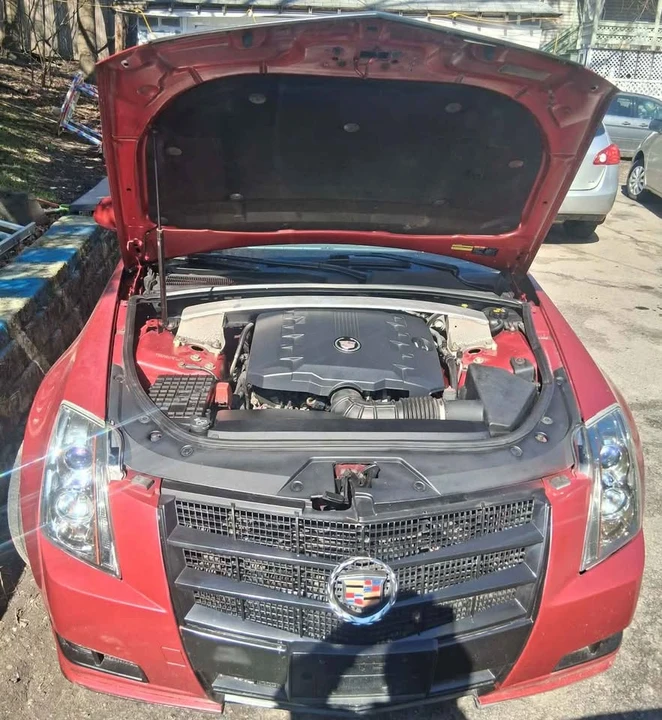 2010 Cadillac CTS 2nd Gen - Image 2 of 5