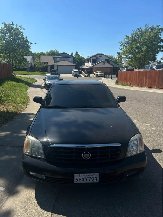 2002 Cadillac DeVille 8th Gen - Image 2 of 6