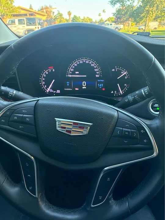 2017 Cadillac XT5 - Image 6 of 9
