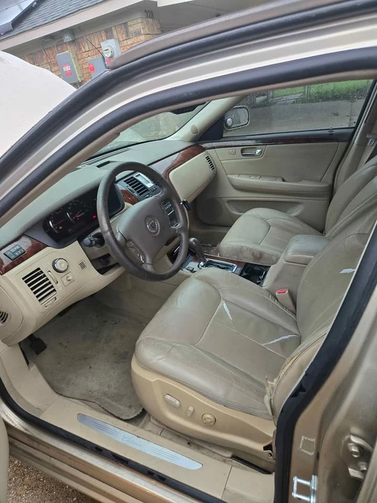 2006 Cadillac DTS - Image 6 of 9