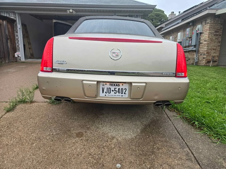 2006 Cadillac DTS - Image 5 of 9