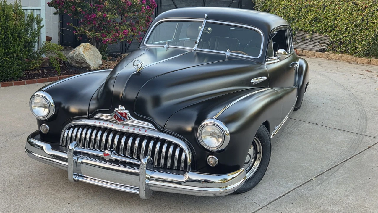 1948 Buick Super - Image 2 of 31