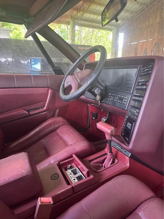 1988 Cadillac Allante - Image 7 of 9