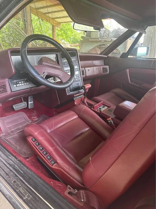 1988 Cadillac Allante - Image 2 of 9