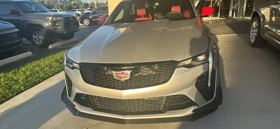 Cadillac CT4-V Blackwing - Image 2 of 9