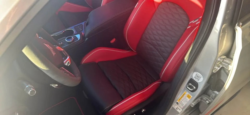 Cadillac CT4-V Blackwing - Image 5 of 9