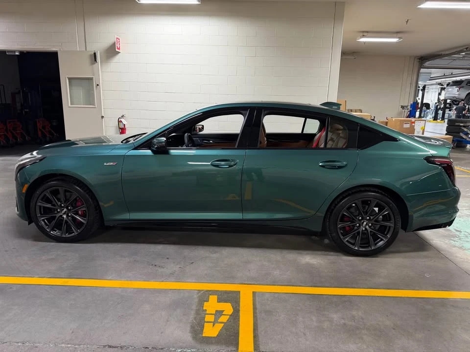 2026 Cadillac CT5-V - Image 3 of 8