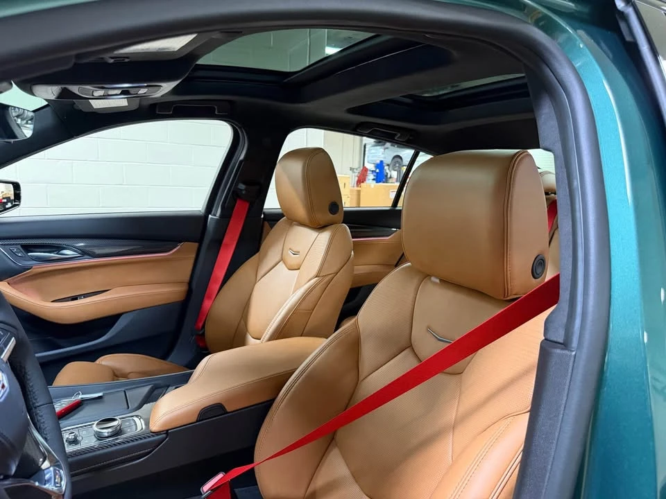 2026 Cadillac CT5-V - Image 7 of 8