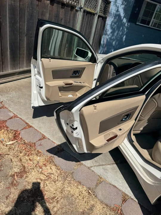 2006 Cadillac CTS 1st Gen - Image 6 of 10