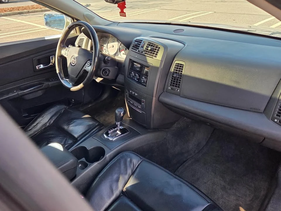 Cadillac CTS - Image 4 of 6