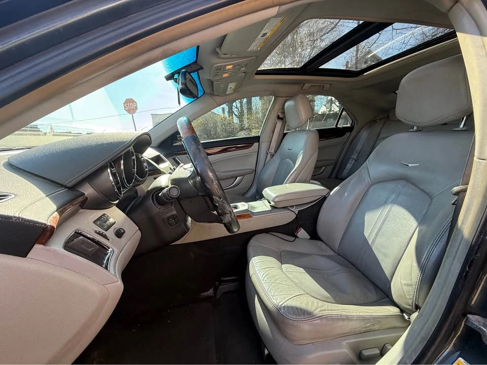 2010 Cadillac CTS 2nd Gen - Image 9 of 10