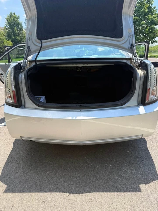 2003 Cadillac CTS 1st Gen - Image 7 of 9