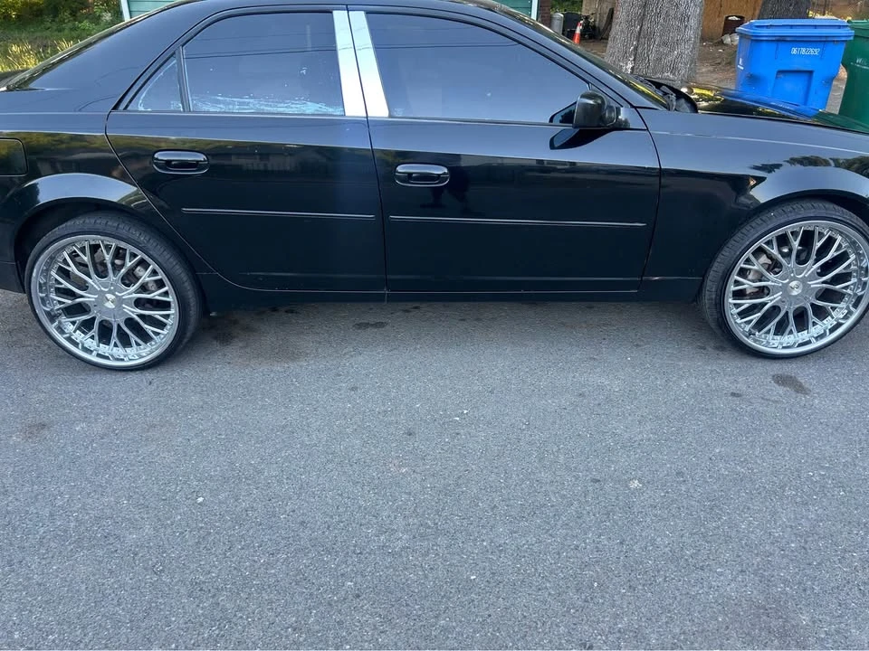 2004 Cadillac CTS 1st Gen - Image 2 of 3