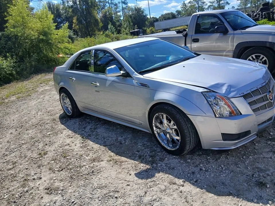 2010 Cadillac CTS 2nd Gen - Image 2 of 8