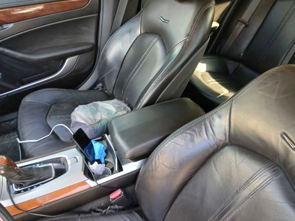 2010 Cadillac CTS 2nd Gen - Image 5 of 8
