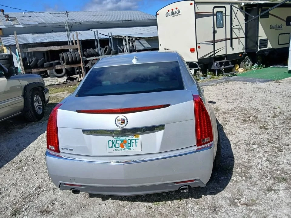 2010 Cadillac CTS 2nd Gen - Image 4 of 8