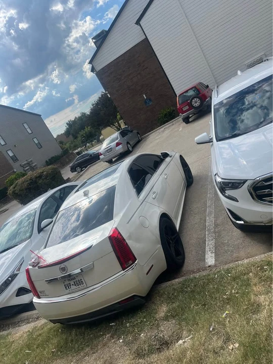 2011 Cadillac CTS 2nd Gen - Image 2 of 9